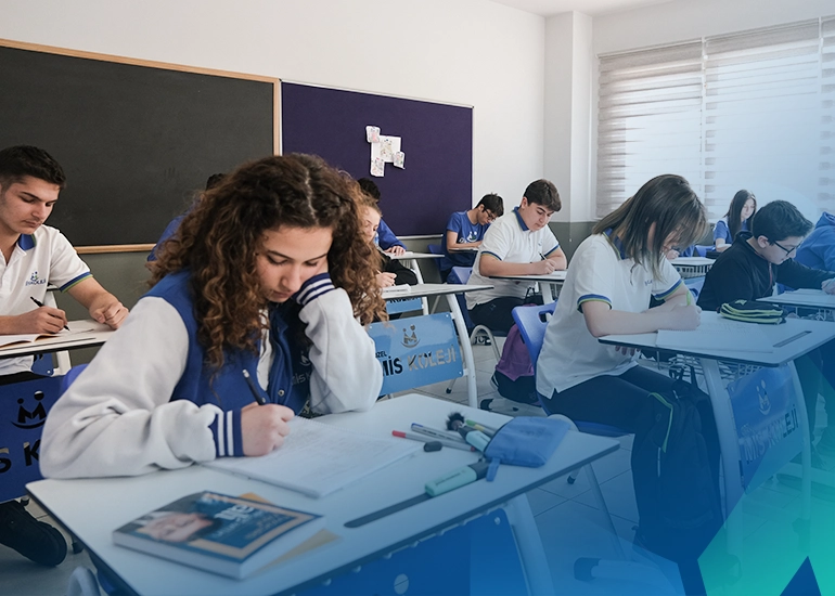 Lise Eğitim Programı